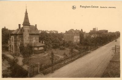 De Gentsesteenweg in Petegem-aan-de-Leie