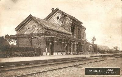 Het vernielde station van Machelen-aan-de-Leie