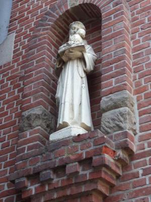 Sint-Antonius van Padua aan het Gaverse gemeentehuis