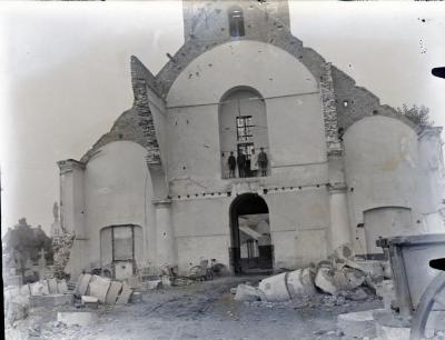 De afbraak van de oude Eekse Sint-Amanduskerk